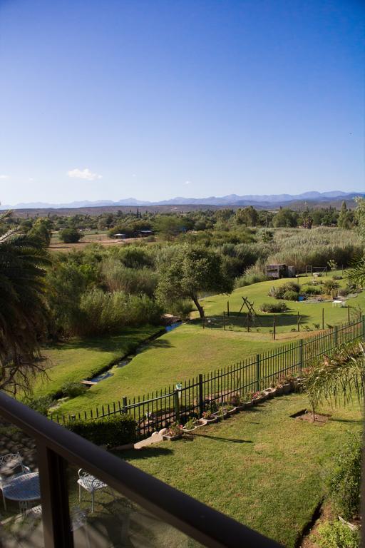 Oewerpalms View Hotell Oudtshoorn Exteriör bild