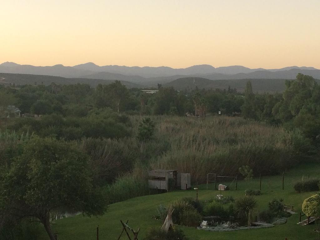 Oewerpalms View Hotell Oudtshoorn Exteriör bild